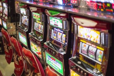 viv55 free-play bonus interface showing available games and spin count